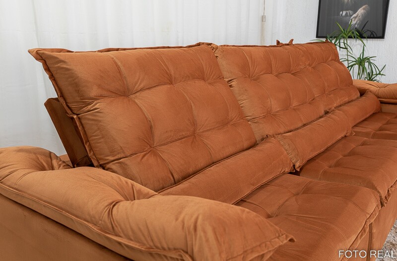 Sofá Retrátil Reclinável 3.20m Emanuelly Veludo Bege 24 - D28 Soft - Imagem 3