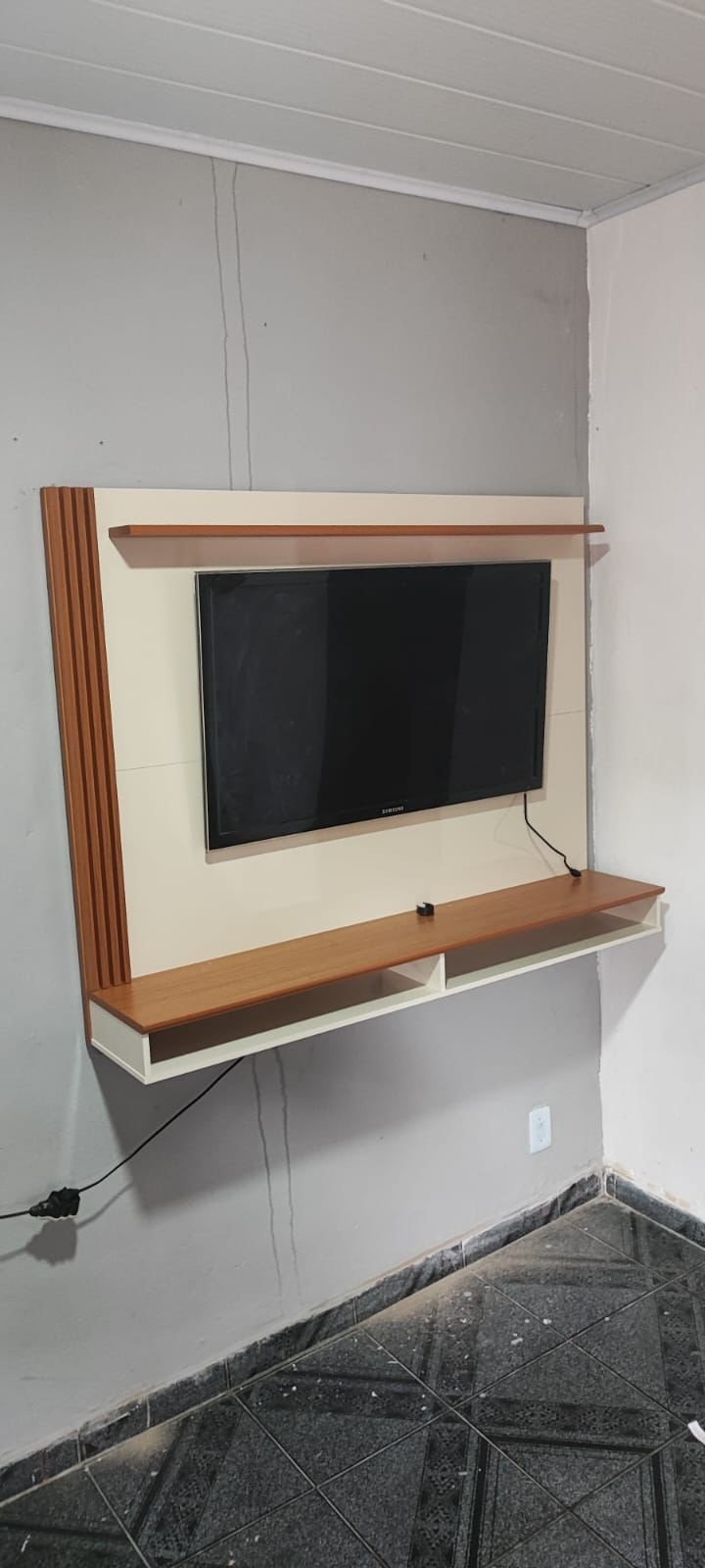 Painel até 55" Davos Off White/Cedro - EDN MÓVEIS - Imagem 5